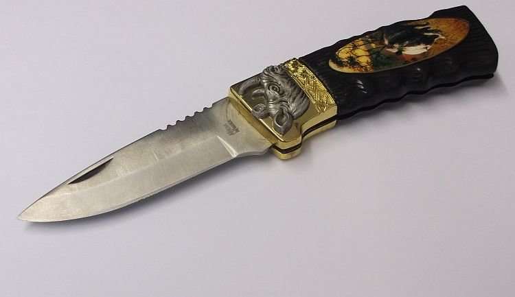 BIG 5...." RHINO "....COLLECTORS KNIFE....GREAT BLADE...GOOD WEIGHT...AWESOME GIFT...