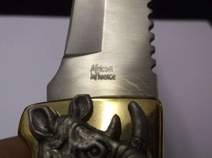 BIG 5...." RHINO "....COLLECTORS KNIFE....GREAT BLADE...GOOD WEIGHT...AWESOME GIFT...