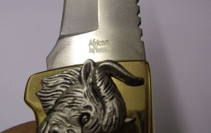 BIG 5...." CAPE BUFFALO "....COLLECTORS KNIFE....GREAT BLADE...GOOD WEIGHT...AWESOME GIFT...