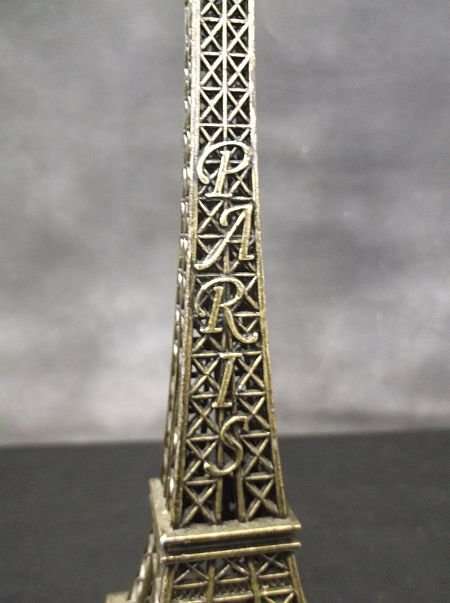 4 EXCEPTIONALLY COOL EIFFEL TOWER METAL ORNAMENTS ...10 TO 22 CM ....BID AS A LOT !!!!!!!!
