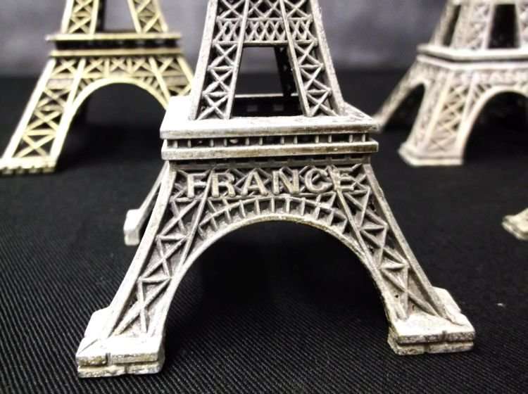 4 EXCEPTIONALLY COOL EIFFEL TOWER METAL ORNAMENTS ...10 TO 22 CM ....BID AS A LOT !!!!!!!!