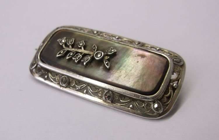 A GORGEOUS VINTAGE STERLING SILVER BROOCH WITH ABALONE AND MARCASITE ...FILIGREE TOO !!! WOW !!!