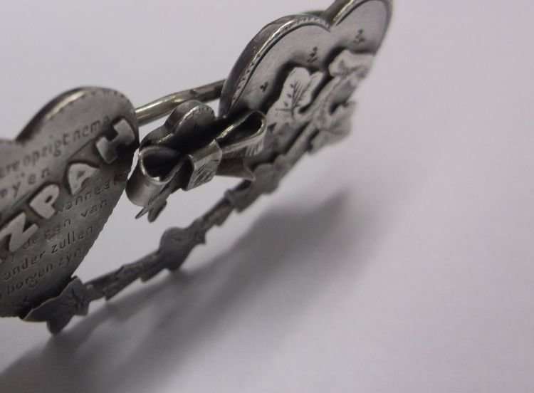 A RARE OLD HALLMARKED STERLING SILVER MIZPAH BROOCH ....CHESTER ...AROUND 1896...PLEASE READ