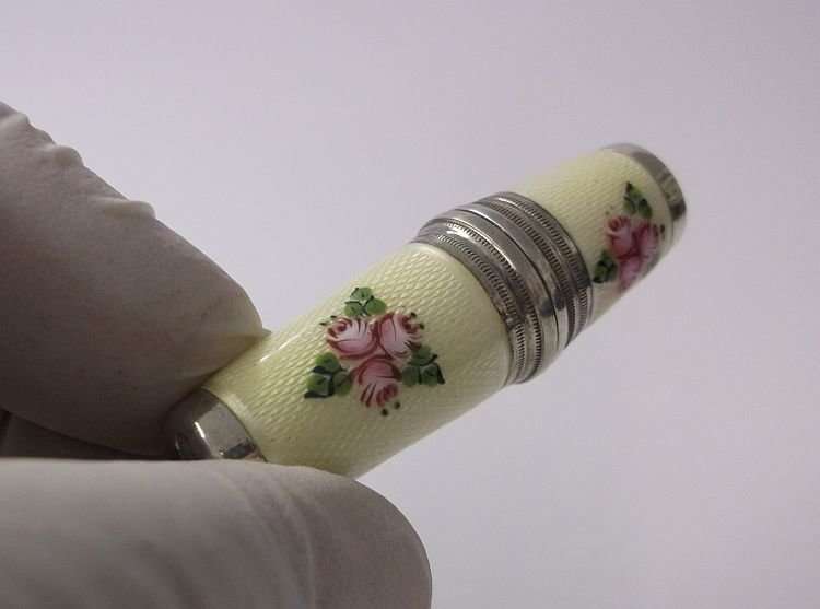 WOW !!! A BEAUTIFUL RARE OLD STERLING SILVER AND ENAMEL ETUI WITH SEWING CONTENTS ...AMAZING !!!!!!!