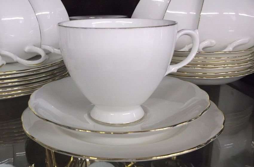 SO CLASSY !!! EIGHT PORCELAIN TRIOS BY RIDGWAY POTTERIES..."QUEEN ANNE"..BID PER TRIO TO TAKE ALL