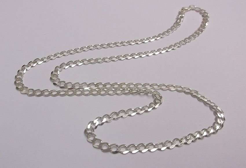 A BRAND NEW CURB CHAIN LINK SOLID STERLING SILVER NECKLACE - GREAT QUALITY !!!