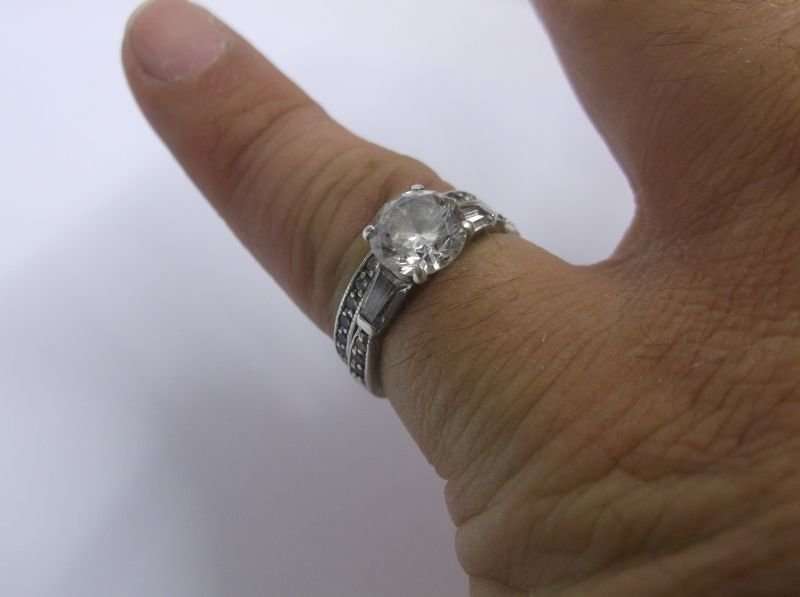 A GORGEOUS SOLID STERLING SILVER TWO RING SET WITH FACETED CLEAR STONES ...WOW !!!