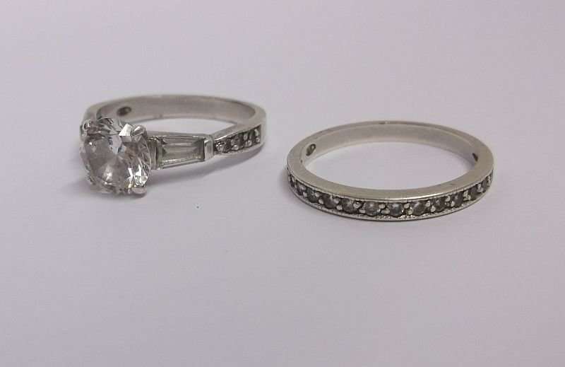 A GORGEOUS SOLID STERLING SILVER TWO RING SET WITH FACETED CLEAR STONES ...WOW !!!
