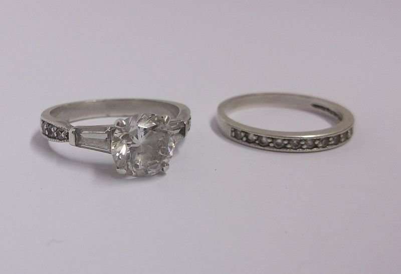 A GORGEOUS SOLID STERLING SILVER TWO RING SET WITH FACETED CLEAR STONES ...WOW !!!