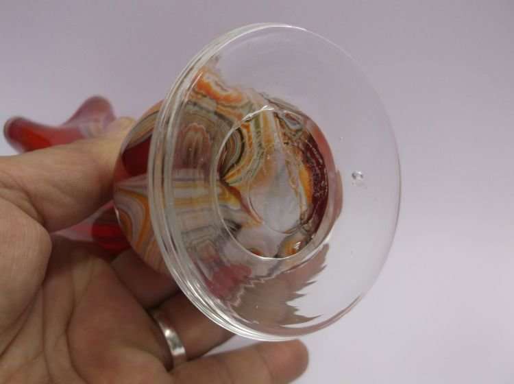 A SUPERB VINTAGE MURANO LOOK BLOWN GLASS VASE WITH LOVELY COLORS AND SWIRLS ....WOW !!!