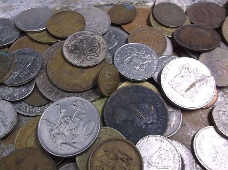 150 COINS FROM AROUND THE WORLD ....MAJORITY SOUTH AFRICAN....BID PER COIN TO TAKE ALL