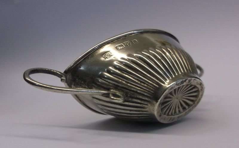 A CUTE ANTIQUE CHESTER HALLMARKED STERLING SILVER OPEN SALT DATED 1900 ....117 YEARS OLD !!!