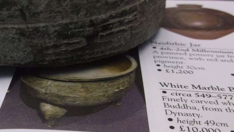 EXQUISITE FIND !!! AN ANCIENT LOOKING CHINESE BRONZE CENSOR WITH DRAGON MOTIF