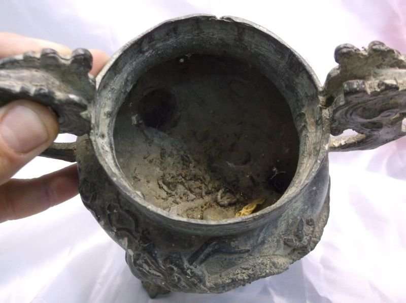 EXQUISITE FIND !!! AN ANCIENT LOOKING CHINESE BRONZE CENSOR WITH DRAGON MOTIF