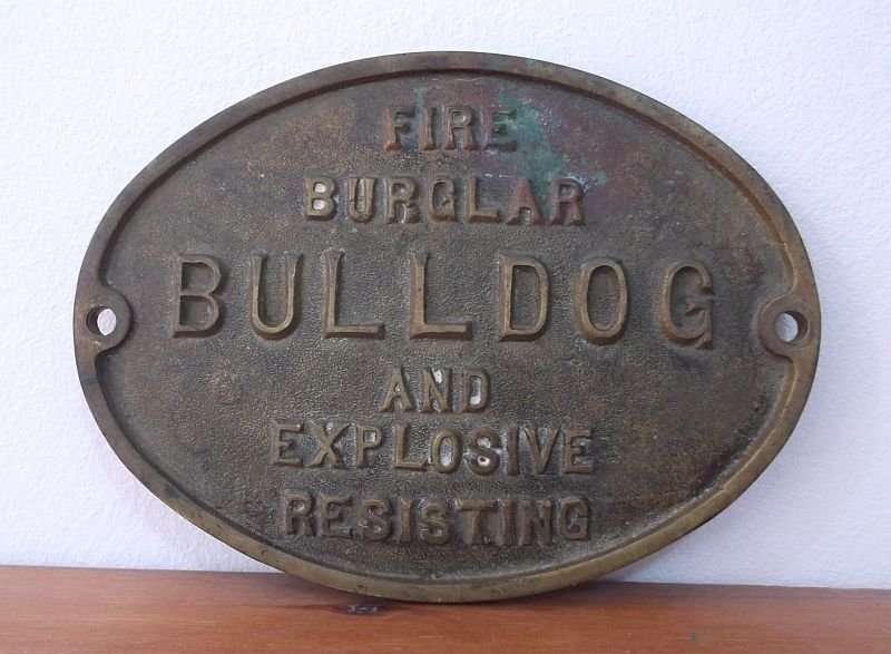 AN ULTRA COOL VINTAGE """BULLDOG""" SAFE CO BRONZE SAFE PLAQUE ....A VERY VERY RARE FIND !!!!