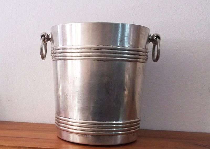 A VERY GRAND ART DECO PERIOD ICE BUCKET BY FRENCH METALWORK FIRM CHRISTOFLE ...US $550 VALUE