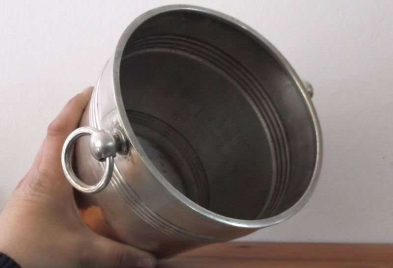 A VERY GRAND ART DECO PERIOD ICE BUCKET BY FRENCH METALWORK FIRM CHRISTOFLE ...US $550 VALUE