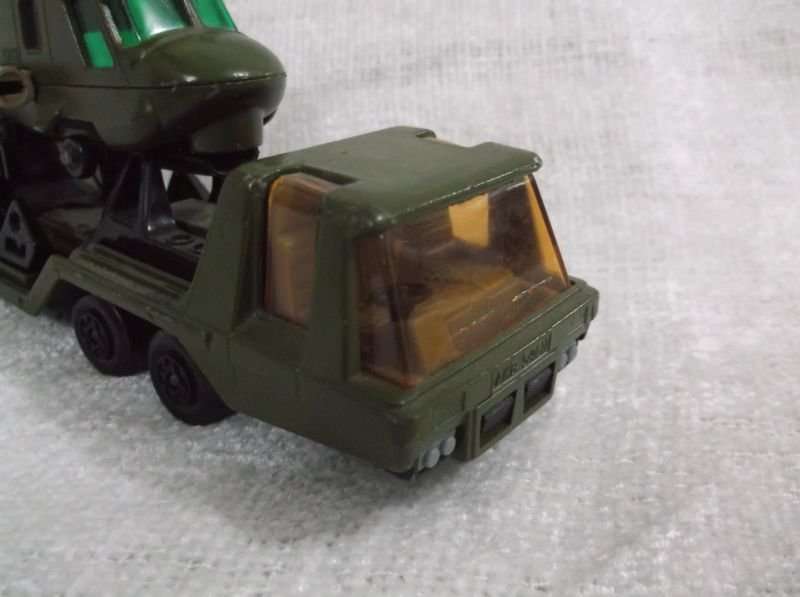 A TOTALLY COOL VINTAGE MATCHBOX LESNEY DIE CAST METAL MILITARY AIRCRAFT CARRIER AND HELICOPTER ..WOW