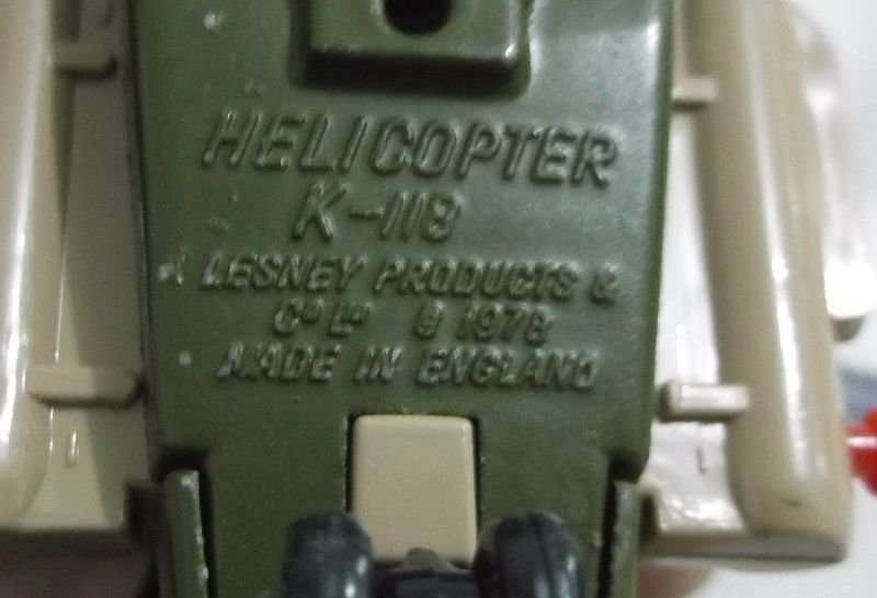 A TOTALLY COOL VINTAGE MATCHBOX LESNEY DIE CAST METAL MILITARY AIRCRAFT CARRIER AND HELICOPTER ..WOW