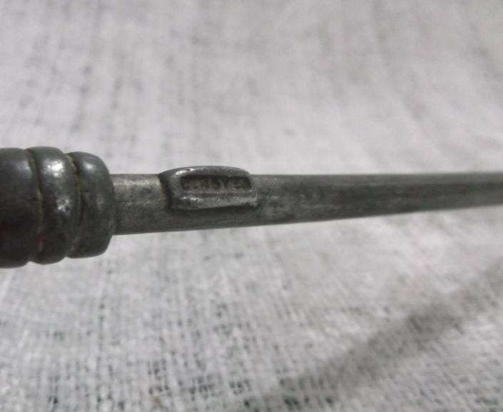 WOW !! WOW !! A CHARMING LOT OF DESIGNER ITEMS BY WELL KNOWN CARROL BOYES ...BID FOR ALL !!!