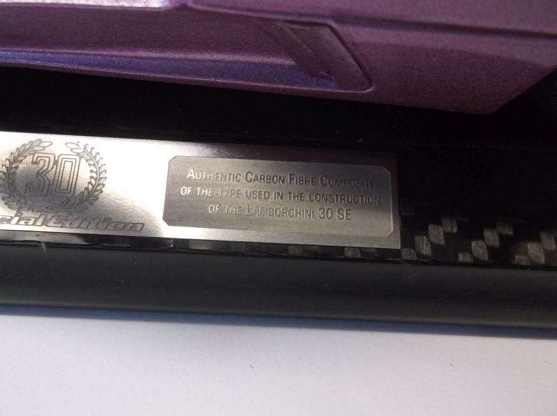 WOW !! A SUPERB QUALITY DIE CAST METAL 1:18 SCALE DISPLAY MODEL OF THE LAMBORGHINI 30 SE...STUNNER !