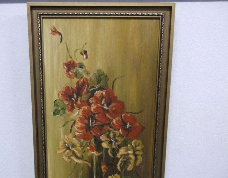 A FABULOUS VINTAGE ORIGINAL OIL ON BOARD FLORAL ARRANGEMENT SIGNED BY THE ARTIST H BEUKES....