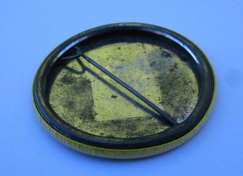 VINTAGE SMURF CLUB BADGE