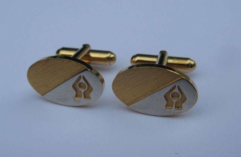 CUFFLINKS - SANLAM
