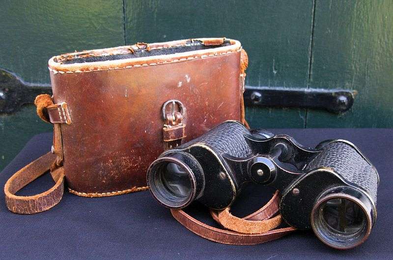 GREAT QUALITY WORLD WAR 2 ERA BINOCULARS BY WATSON-BAKER DATED 1942 IN FULL WORKING CONDITION ...WOW