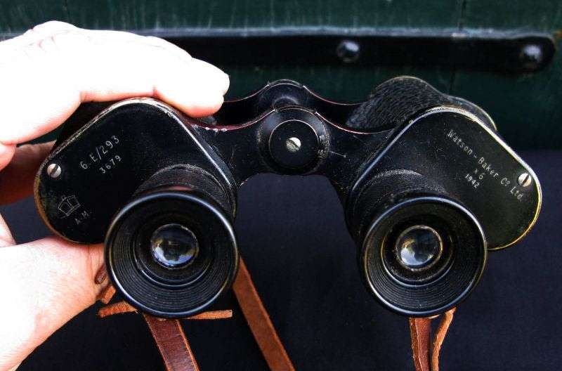 GREAT QUALITY WORLD WAR 2 ERA BINOCULARS BY WATSON-BAKER DATED 1942 IN FULL WORKING CONDITION ...WOW