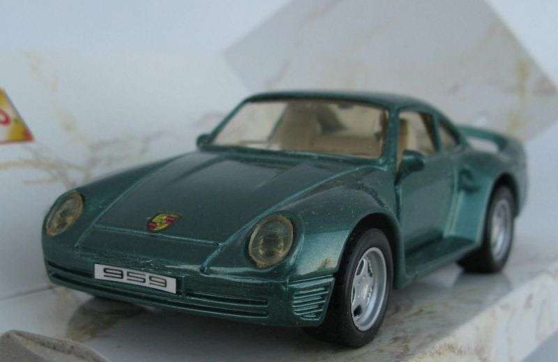 TOO COOL !! A 1:36 SCALE DIE CAST METAL MODEL OF THE PORSCHE 959 ...SPECIAL EDITION BY MAISTO !!