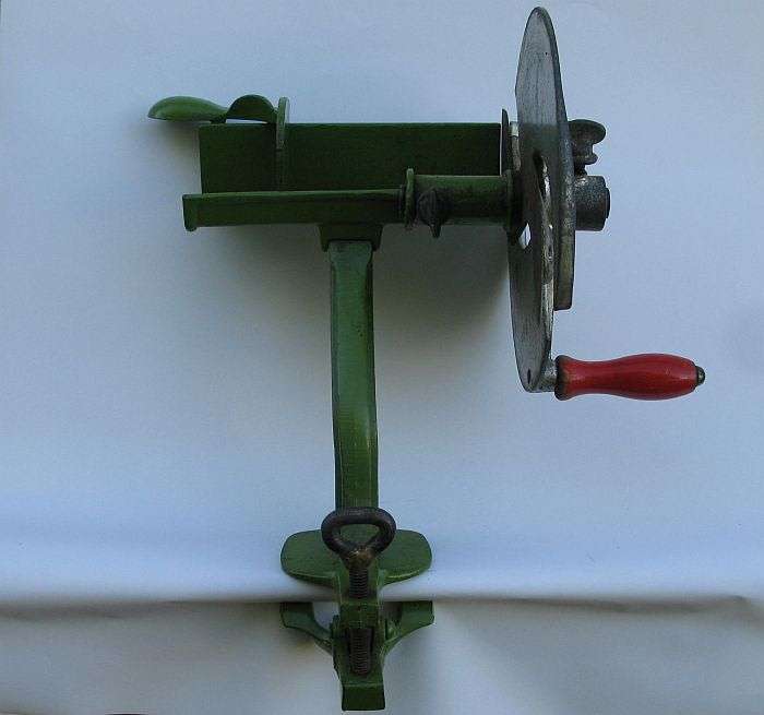 BRILLIANT RARE VINTAGE MEAT SLICER BY BEATRICE ENGLAND ...CAST IRON WITH COUNTER CLAMP ...WOW !!!!
