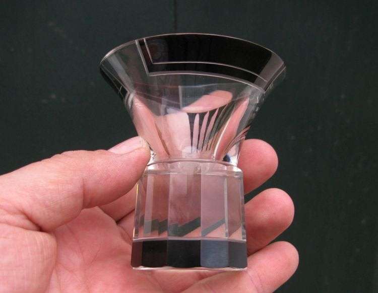 SUPER RARE !! THE EPITOME OF""ART DECO""...SCOTTISH TERRIER THEMED CUT GLASS DECANTER WITH 3 GLASSES