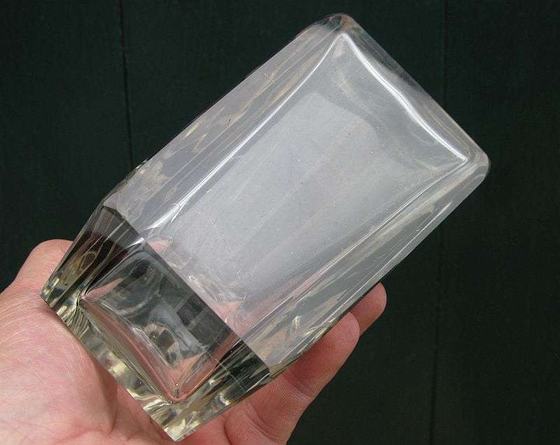 SUPER RARE !! THE EPITOME OF""ART DECO""...SCOTTISH TERRIER THEMED CUT GLASS DECANTER WITH 3 GLASSES