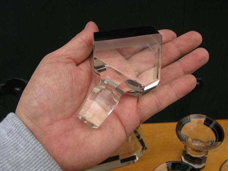 SUPER RARE !! THE EPITOME OF""ART DECO""...SCOTTISH TERRIER THEMED CUT GLASS DECANTER WITH 3 GLASSES