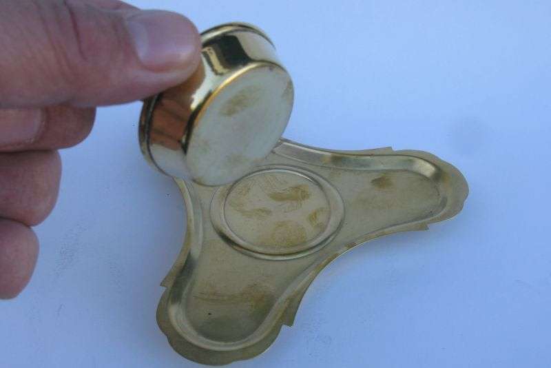 A FABULOUS VINTAGE WARMER BY TIEL OF HOLLAND COMPLETE WITH BASE .... MUST HAVE PIECE !!