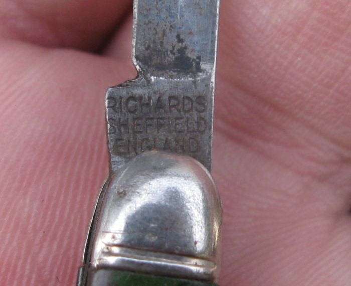 COOL !! THREE VINTAGE POCKET KNIVES INCLUDING GERMAN OKAPI AND A RICHARDS ...BID FOR THE LOT !! WOW