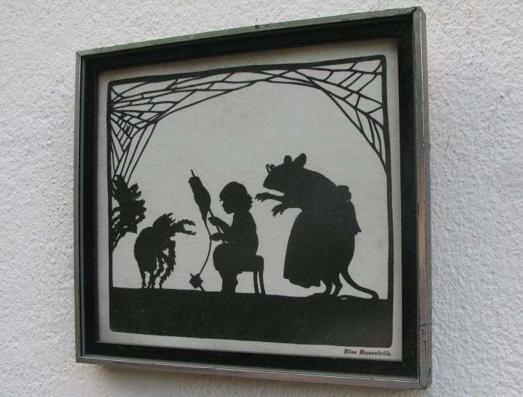 AN OLD RARE SILHOUETTE ETCHING BY ELSE HASSELRIIS 1878 - 1953 ...AVERAGE VALUE $60 EACH