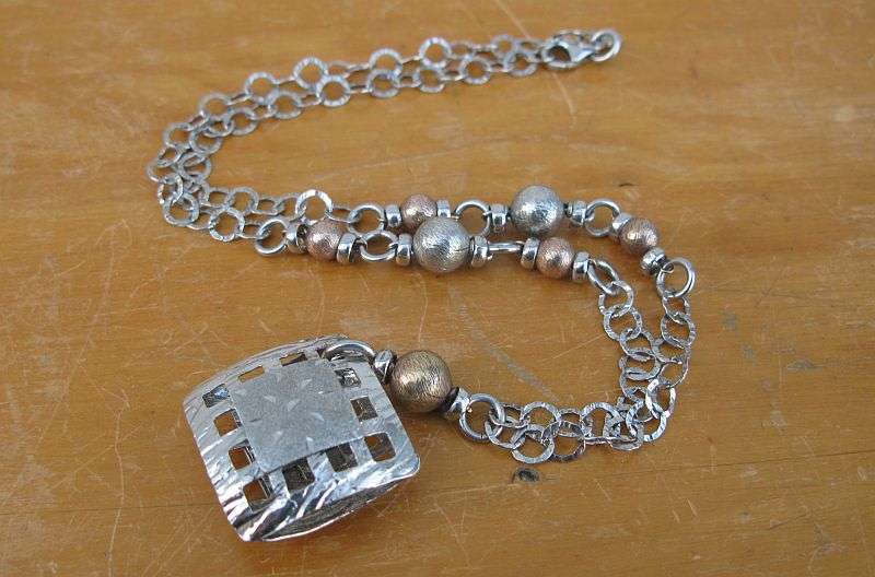 AN AMAZING SOLID STERLING SILVER ITALIAN DESIGNER NECKLACE WITH PENDANT ...AWESOME PIECE !!!