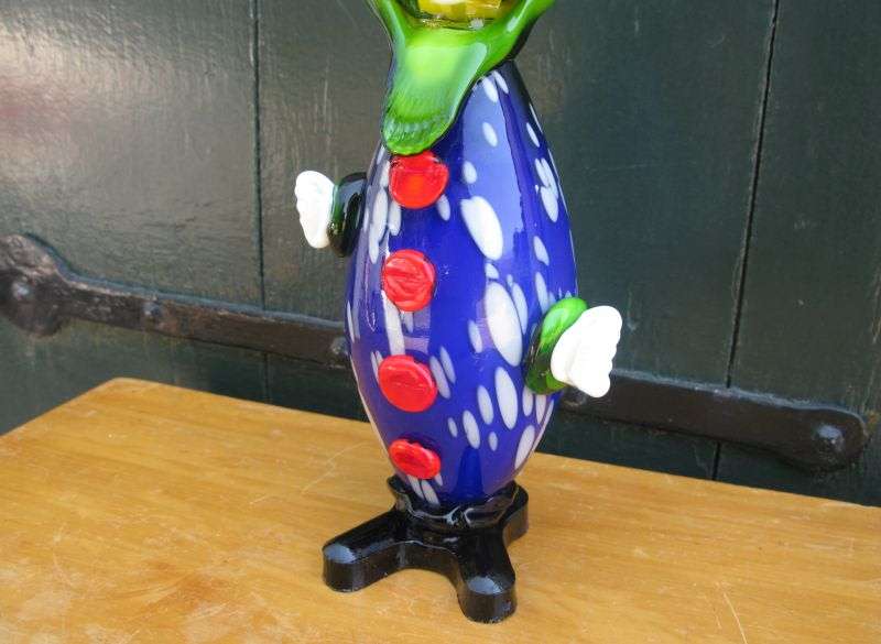 AWESOME FIND !! A COOL VINTAGE BLOWN GLASS CLOWN ORNAMENT ... MURANO GLASS ?