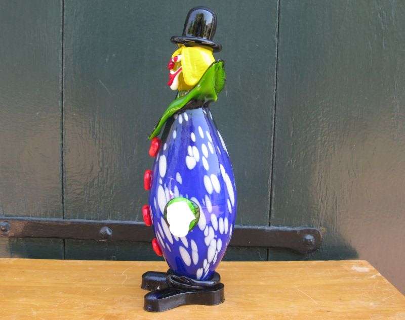 AWESOME FIND !! A COOL VINTAGE BLOWN GLASS CLOWN ORNAMENT ... MURANO GLASS ?