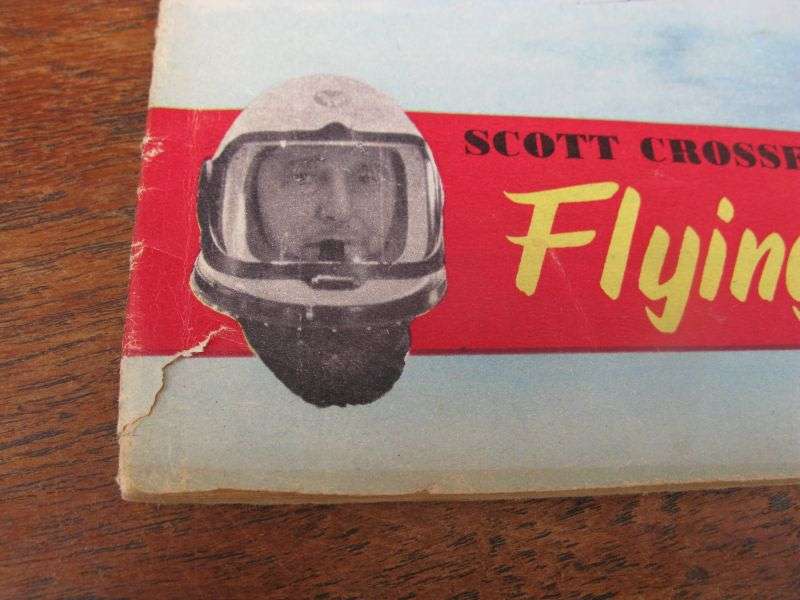 ROYAL AIR FORCE - AUGUST 1960 FLYING REVIEW - RARE FIND !!