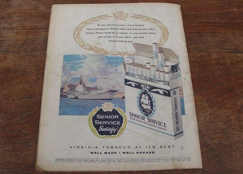 ROYAL AIR FORCE - AUGUST 1960 FLYING REVIEW - RARE FIND !!