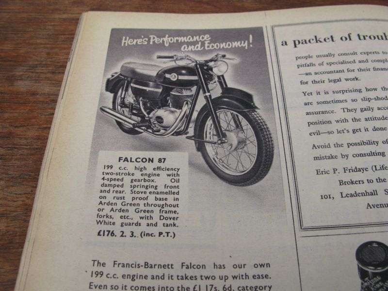 ROYAL AIR FORCE - JULY 1960 FLYING REVIEW - RARE FIND !!