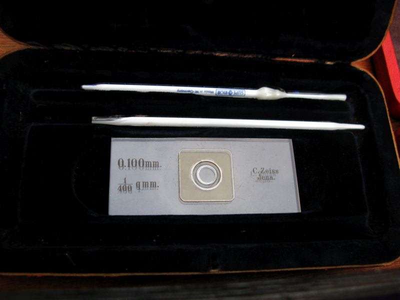 ABSOLUTELY RARE FIND !! A LOT OF OLD MICROSCOPE ACCESSORIES IN ORIGINAL BOXES !! MUST SEE !! WOW !!