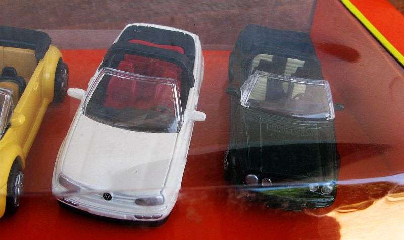 TOTALLY COOL DEAL !! A SET OF 4 DIE CAST VOLKSWAGEN CABRIOLET CARS IN 1:43 SCALE ...BOXED !! WOW !!
