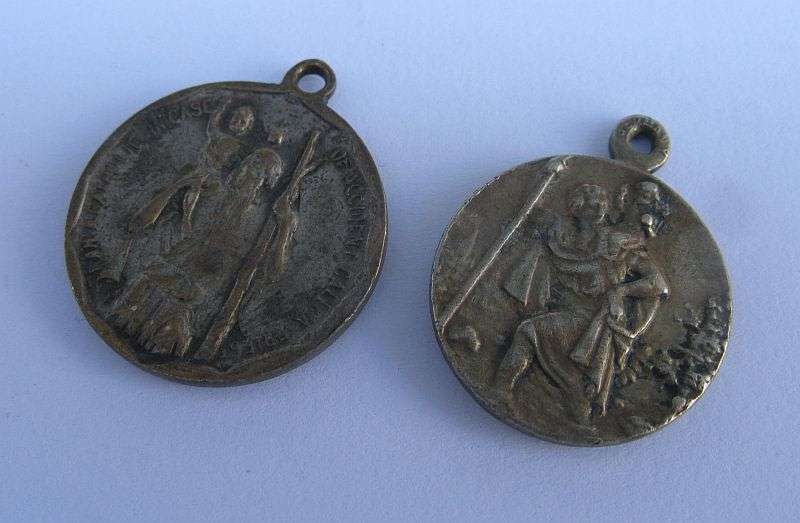 A STUNNING COLLECTION OF 8 RELIGIOUS MEDALLIONS INCLUDING A FRENCH STERLING SILVER ENAMELED MADONNA