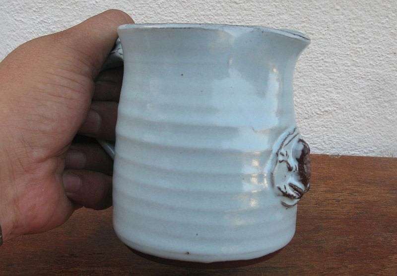 A GREAT QUALITY POTTERY MUG  WITH SIGNATURES !! FROG MOTIF !! DISPLAYS IN KALK BAY !!