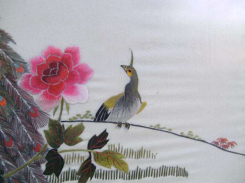 AN EYE CATCHING VINTAGE ORIENTAL EMBROIDERY WITH MAGNIFICENT PEACOCK DETAIL !! AWESOME !!