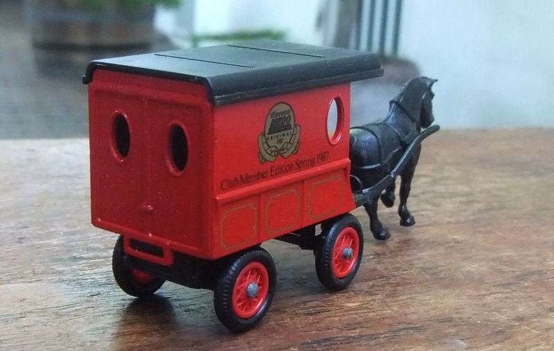 RARE !! CLUB MEMBER EDITION LLEDO DIE CAST METAL MODEL - HORSE AND CART - 1987 SPRING COLLECTION